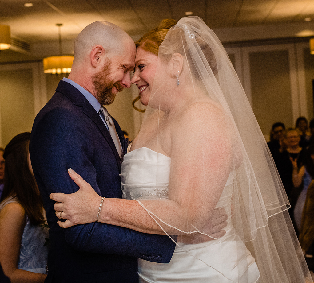 Wedding ceremony at the Mount Vernon Country Club wedding in Alexandria Virginia photographed by Potok's World Photography based in Washington DC