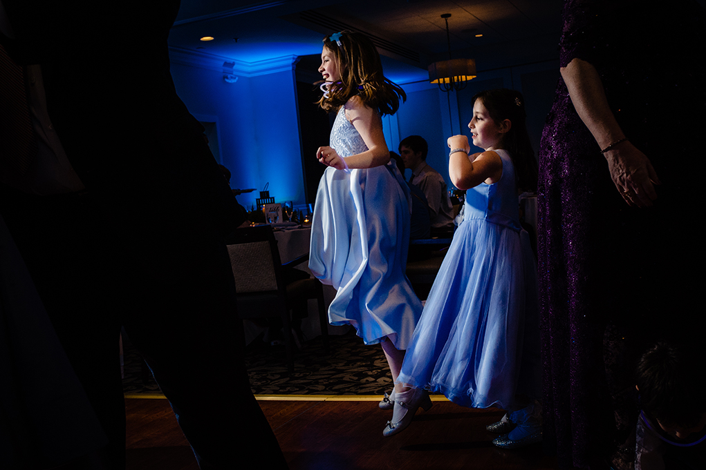  Mount Vernon Country Club wedding in Alexandria Virginia photographed by Potok's World Photography based in Washington DC