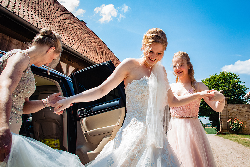 Destination Wedding in Germany at Rittergut Remeringhausen by DC Wedding Photographers Potok's World Photography