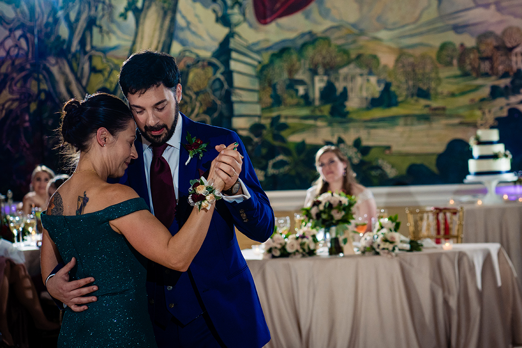 Mother and son dance at wedding reception at the Omni Shoreham DC wedding by DC wedding photographers Potok's World Photography