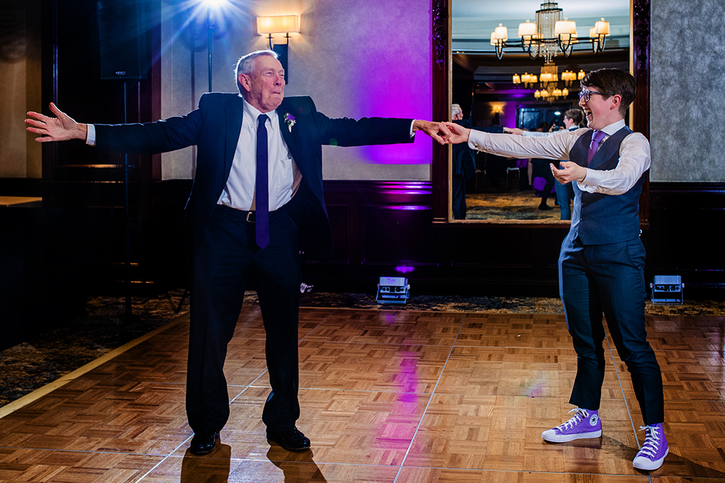 Sweet father-daughter dance at City Club of Washington wedding reception by DC wedding photographers Anji and Pete Martin of Potok's World Photography