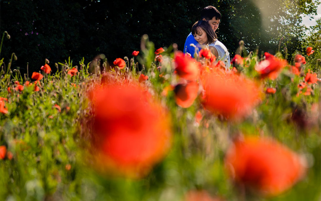 Spring Engagement Photos in Red Poppy Fields | Friederike and Ho-Man