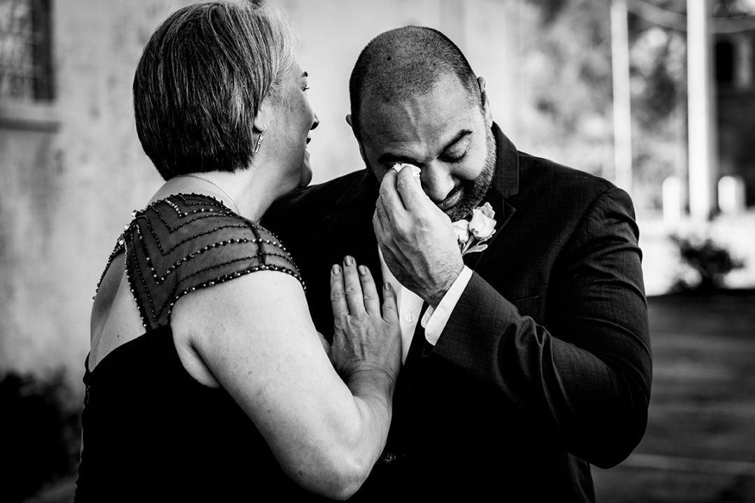 First look with groom and mom during destination wedding Dayton Ohio by DC wedding photographers of Potok's World Photography