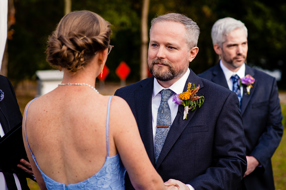 Fall outdoor wedding ceremony at the Ward Museum of Wildfowl Art in Maryland by DC wedding photographers of Potok's World Photography