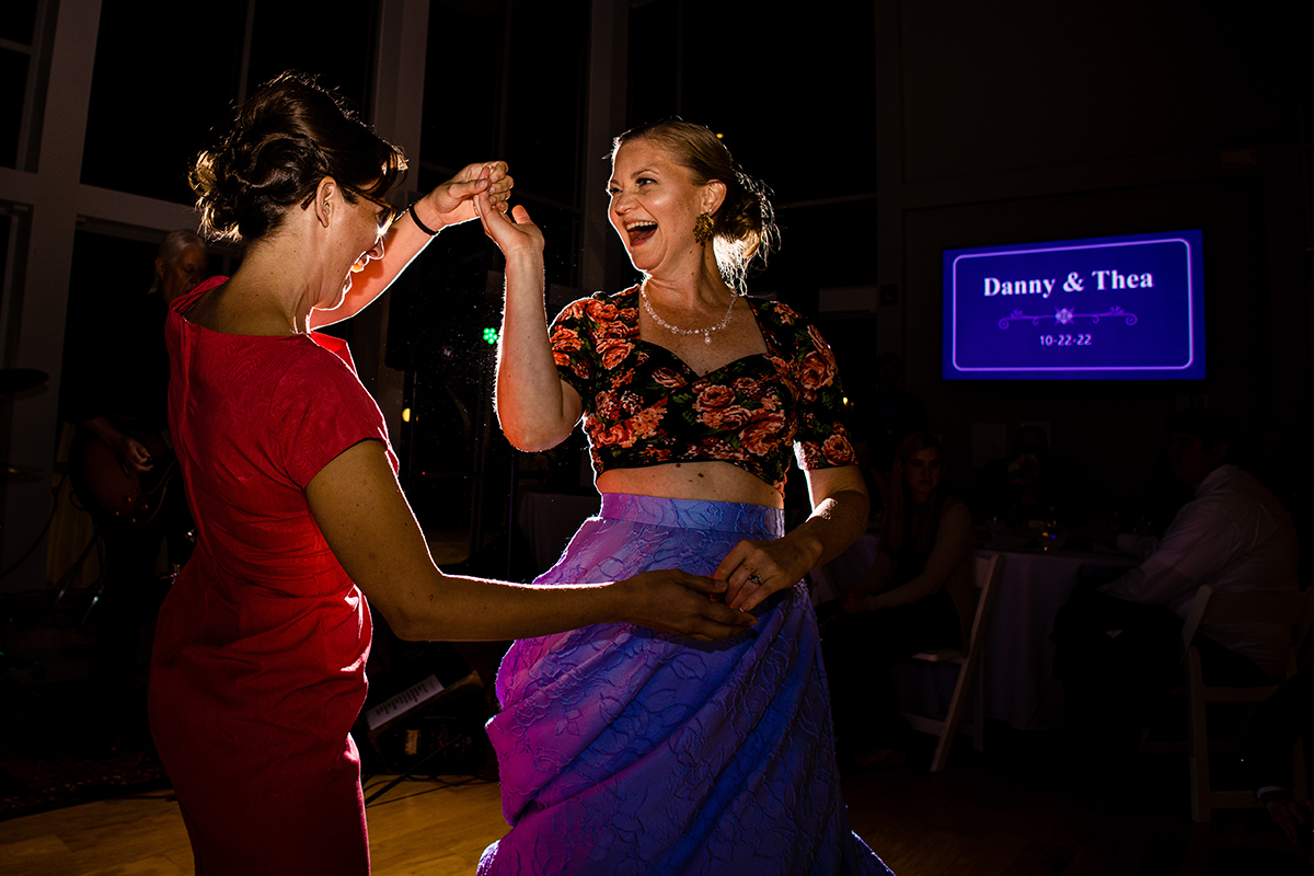 Wedding reception at the Ward Museum of Wildfowl Art in Maryland by DC wedding photographers of Potok's World Photography