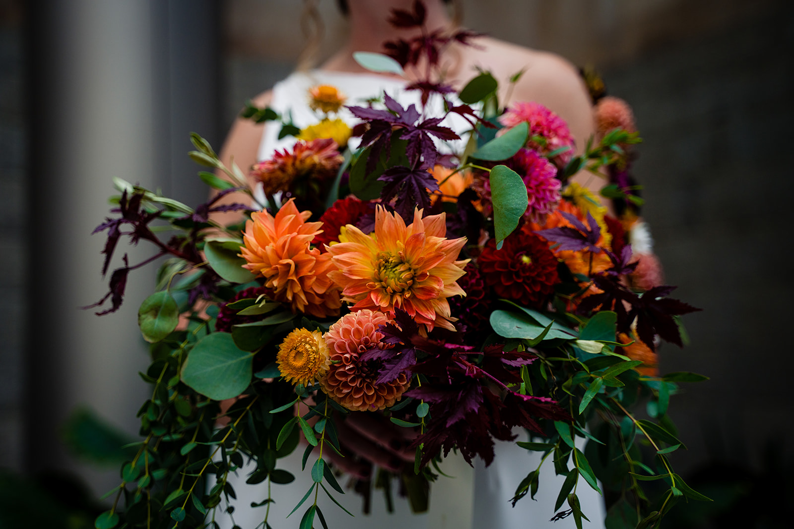 Bride and groom couple's portraits in the Kogod Courtyard, in the National Portrait Gallery and American Art Museum in the District by DC wedding photographers of Potok's World Photography