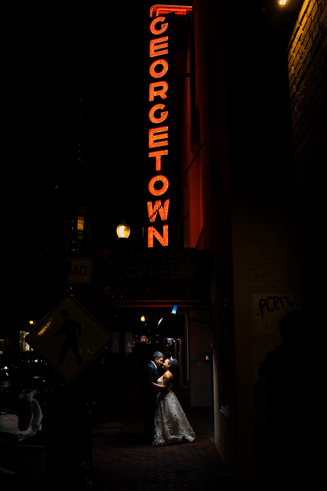 Wedding reception photos at Fathom Gallery Georgetown DC by Potok's World Photography